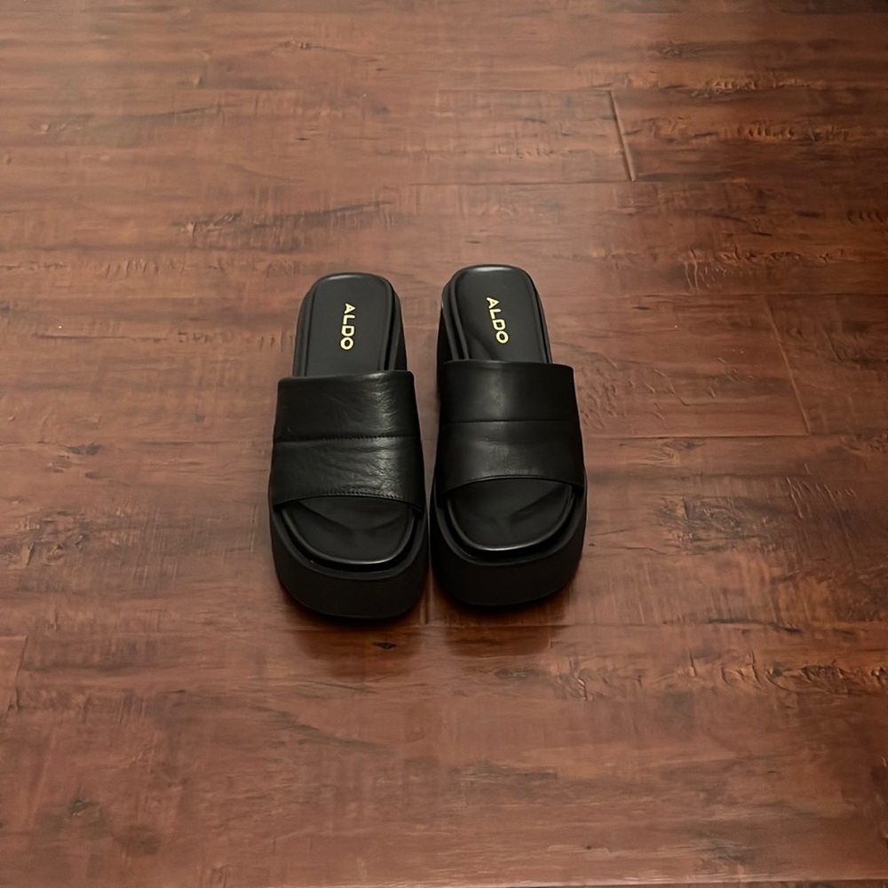 Aldo Platform Sandals in black